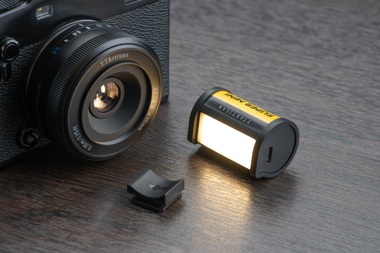 Lumină LED TTArtisan în stil vintage, design inspirat de film foto. - imagine 15