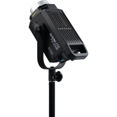 Avatar-Shop|Nanlite FS-150B Lampa Studio LED, Bi-Color, Putere 175W, CCT 2700K-6500K, Montura Bowens|Nanlite