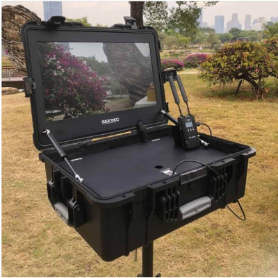 Avatar-Shop|Seetec WPC215 Monitor Director 21.5 inch Carry-on, 1000 nits, Full HD, 3G-SDI HDMI 4K Loop, Carcasa Protectie Waterproof, 3D LUT|SEETEC