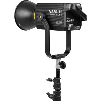 Avatar-Shop|Nanlite Forza 500B II Lampa LED Bi-Color, Putere 580W, CCT 2700K-6500K, Ajustare G/M si Control Unit|Nanlite