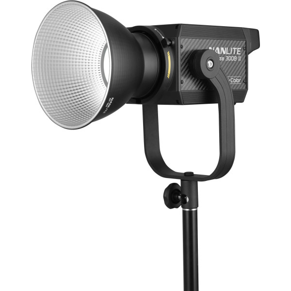 Nanlite Forza 300B II Kit 2 Lumini LED Bi-Color, 350W, 2700K-6500K, G/M ±80, CRI 96, Montura Bowens, Trolley Case inclus