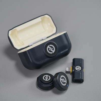 carcasa incarcare si autonomie 30 ore hollyland lark m2 lightning