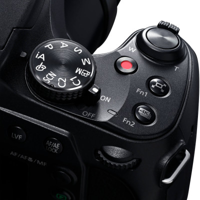 Avatar-Shop|Panasonic Lumix FZ82D Aparat Foto Digital Bridge, Zoom Optic 60x (20-1200 mm), Senzor 18.1 MP, Video 4K, Vizor OLED|Panasonic