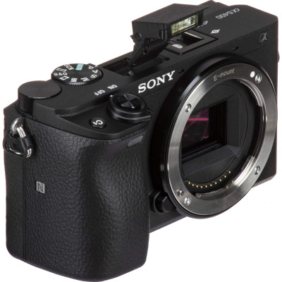 Sony Alpha A6400 Body Aparat Foto Mirrorless APS-C 24.2 MP, Video 4K, Eye AF in Timp Real, Ecran Rabatabil 180°, Garantie 3 Ani