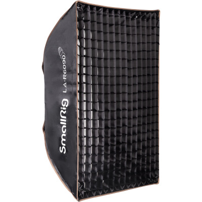 softbox strip smallrig 30x120 montat pe rc 120b setup filmare studio produs