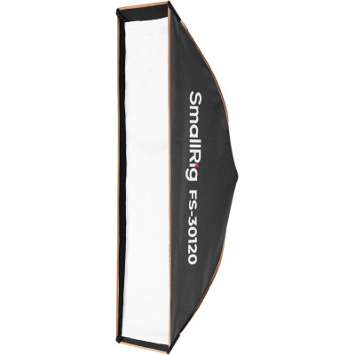 softbox strip smallrig 30x120 montat pe rc 220 pro setup filmare studio produs contur subiect