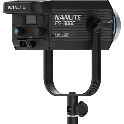 Avatar-Shop|Nanlite FS-300C Lampa Video LED RGBW Studio, Putere 300W, Temperatura culoare 2700K-7500K, Montura Bowens|Nanlite