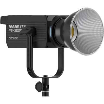 Avatar-Shop|Nanlite FS-300C Lampa Video LED RGBW Studio, Putere 300W, Temperatura culoare 2700K-7500K, Montura Bowens|Nanlite