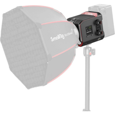 Lampa SmallRig RC 100B montata pe stativ cu adaptorul inclus