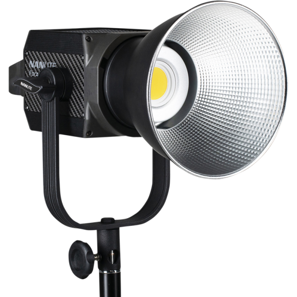 Nanlite Forza 200 Lampa LED Daylight, 200W, 5600K, CRI 98, Montura Bowens, 37540 Lux, Control DMX, Alimentare AC/V-Mount