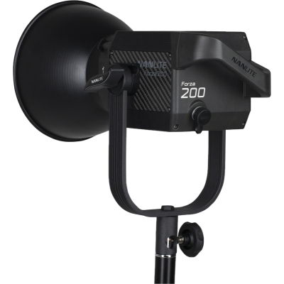 Avatar Shop|Nanlite Forza 200 Lampa LED Daylight, 200W, 5600K, CRI 98, Montura Bowens, 37540 Lux, Control DMX, Alimentare AC/V-Mount|Nanlite