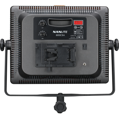 Avatar Shop|Nanlite 900CSA Panou LED Bi-Color, 54W, 3200K-5600K, 4000 Lux, Racire Pasiva Silentioasa, Include Clapete si Alimentare V-Mount|Nanlite