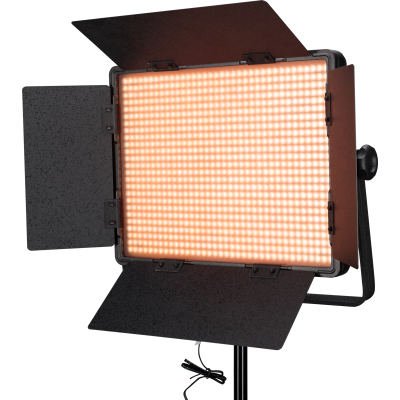 Avatar Shop|Nanlite 900DSA Panou LED Daylight, CCT 5600K, 7700 Lux, CRI 95, Control DMX, Racire pasiva, Montura V-Mount|Nanlite