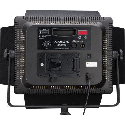 Avatar Shop|Nanlite 900DSA Panou LED Daylight, CCT 5600K, 7700 Lux, CRI 95, Control DMX, Racire pasiva, Montura V-Mount|Nanlite