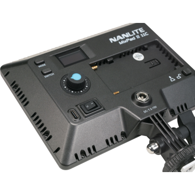 Avatar Shop|Nanlite MixPad II 11C Panou LED RGBWW, 11W, Bi-Color 2700K-6500K, Hard si Soft Light, CRI 98, Alimentare NP-F si AC|Nanlite