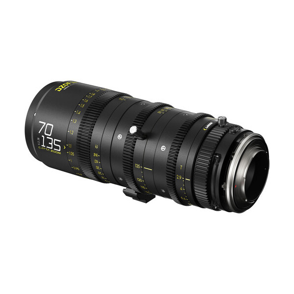 DZOFilm CATTA ZOOM 70-135mm T2.9 Obiectiv Cine Zoom, Montura E, Iris 16 Lamele, Rotatie Focus 240°, Distanta Minima Focus 76cm,