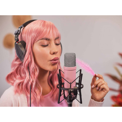 Avatar Shop|Rode NT1 Signature Series Pink Microfon Studio Condensator, Capsula HF6, Cardioid, Zgomot 4 dBA, SPL 142 dB|RODE