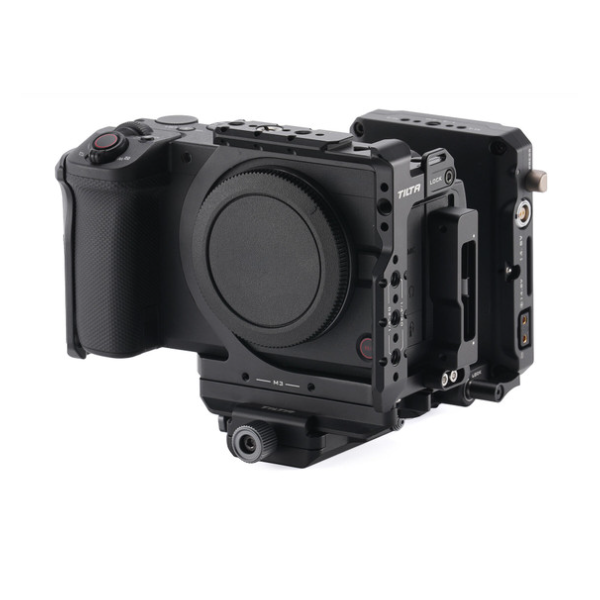 Tilta Camera Cage Power Kit pentru Canon EOS R6 V, Negru, Montura V-Mount, USB-C PD 100W, Rail NATO, Sistem Arca-Type