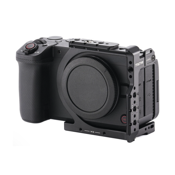 Tilta Half Camera Cage pentru Canon EOS R6 V, Negru, Aliaj de Aluminiu, Filete 1/4-20 si 3/8-16, Montura Cold Shoe, Sina NATO