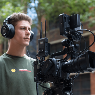 Avatar Shop|Atomos TX-RX Sistem Transmisie Video Wireless 4K/HD, Distanta 300m, 4 Receptoare per Transmitator, Alimentare NP-F/USB-C/DC|Atomos
