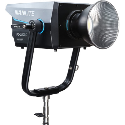 Nanlite FC-1200C Proiector LED RGBW, Putere 1350W, Motor Nebula C4, Temperatura...
