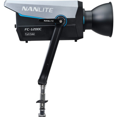 Avatar Shop|Nanlite FC-1200C Proiector LED RGBW, Putere 1350W, Motor Nebula C4, Temperatura 2400K-12000K, CRI 95, Montura Bowens|Nanlite