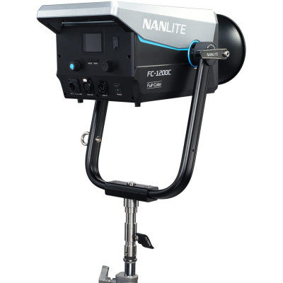 Avatar Shop|Nanlite FC-1200C Proiector LED RGBW, Putere 1350W, Motor Nebula C4, Temperatura 2400K-12000K, CRI 95, Montura Bowens|Nanlite
