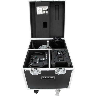 Avatar Shop|NANLUX Evoke 900C Spot Light cu Flight Case, Montura NL, CCT 1800K-20000K, 12940 lux@3m, IP55, RGBLAC|Nanlux