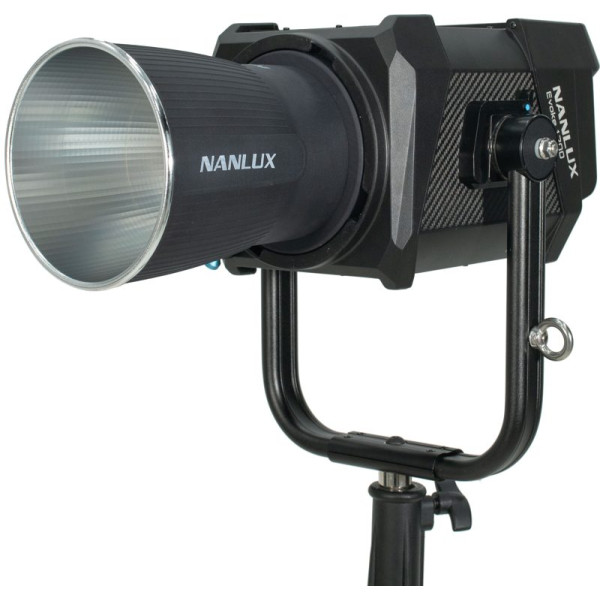 NANLUX Evoke 1200, Corp Iluminat LED Lumina Zi 1.2kW, 5600K, Montura Optica NLM200