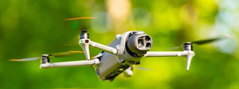 sistem detectie obstacole nightscape 0.1 lux si lidar frontal dji mavic 4 pro