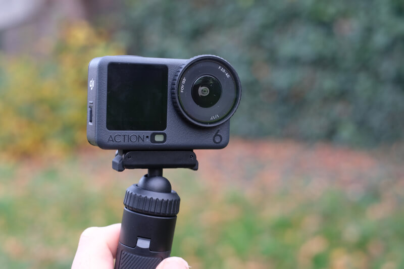 baterie rezistenta la frig minus 20 grade autonomie 4 ore si ecran oled dji osmo action 6