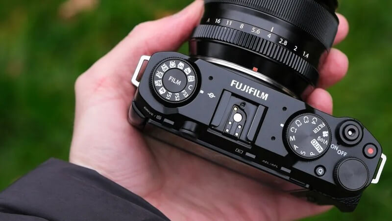 autofocus ai detectie subiect si mod vlogging fujifilm x-m5 ecran tactil articulat