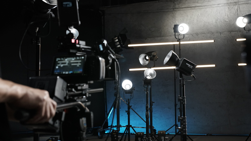 kit complet nanlite forza 150 geanta transport si adaptor bowens