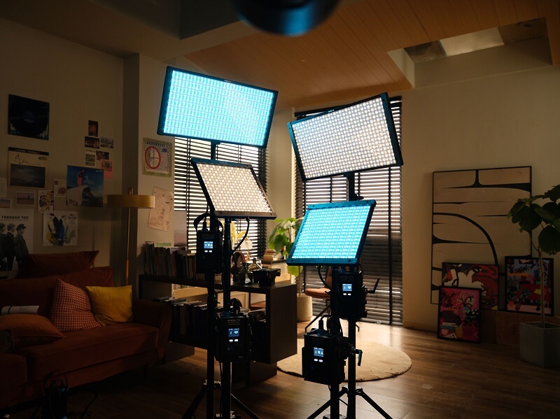 kit hibrid nanlite 2x pavoslim 60b si 1x forza 60b ii cu stative si accesorii