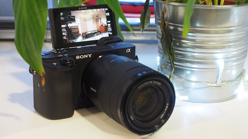 aparat foto mirrorless sony alpha a6400 body aps-c 24.2 mp vlogging 4k