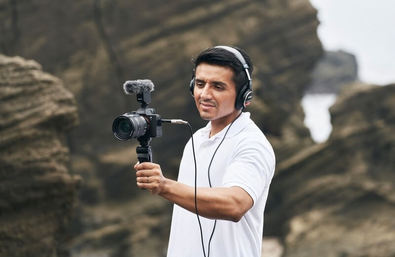 sony a7 iv sistem autofocus 759 puncte detectie faza urmarire ochi pasari