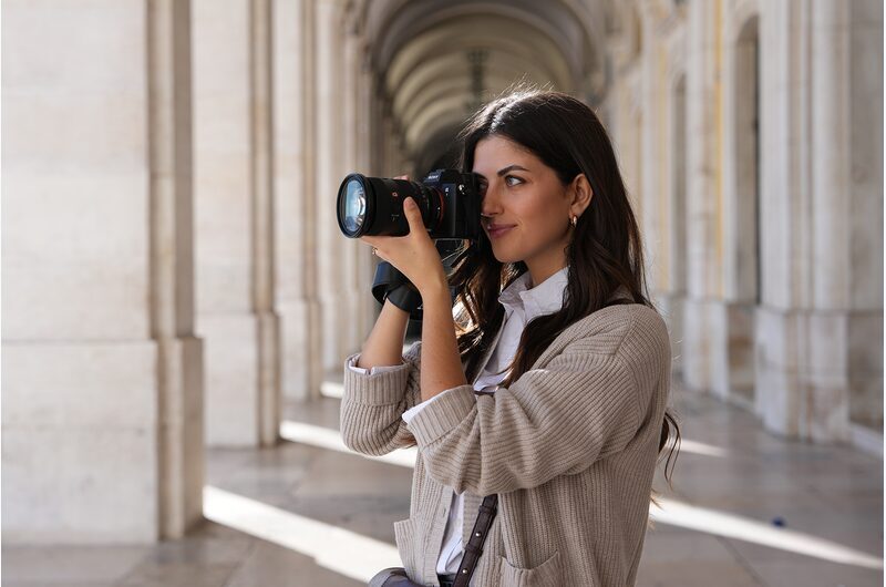 aparat foto mirrorless sony a7r v body full frame 61 mp 8k profesional
