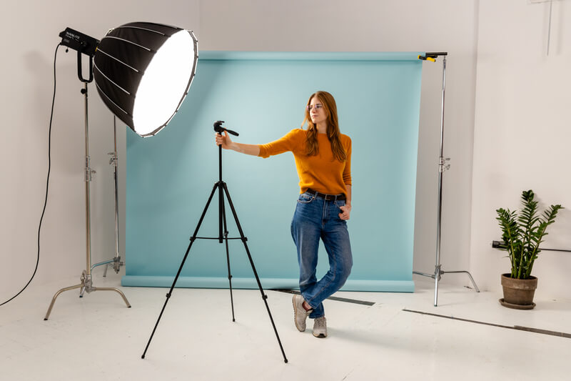 trepied foto video aluminiu velbon ex-330 usor calatorii inaltime 145 cm