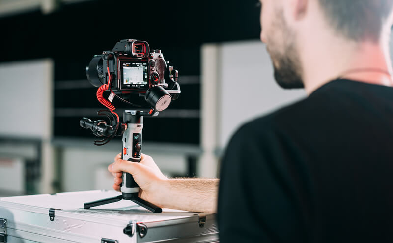 zhiyun crane m2s combo accesorii rucsac mini trepied clema telefon