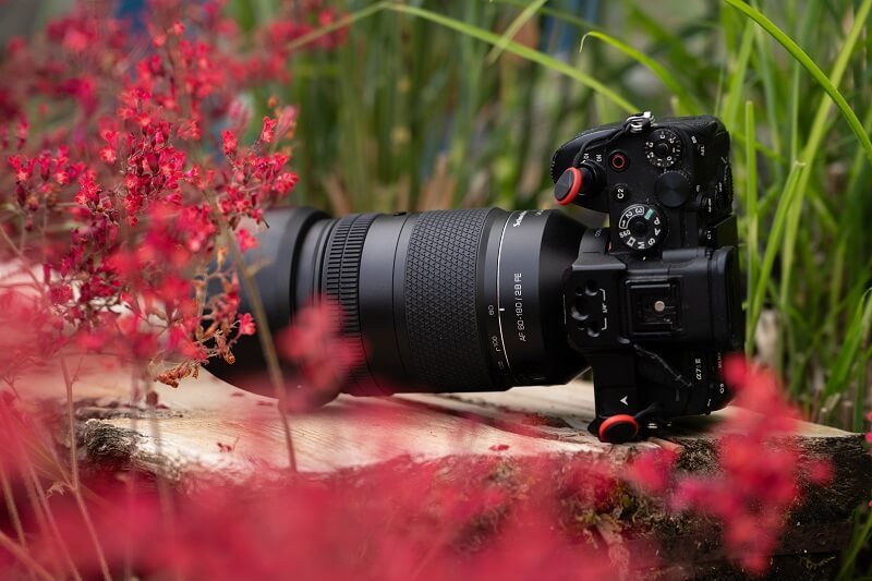 Samyang AF 60-180mm f/2.8 FE