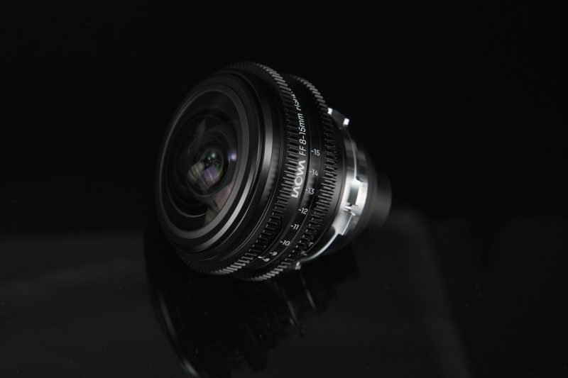 Laowa 8-15mm T2.9 FF Zoom Fisheye Cine, Montura Arri PL, Diafragma T2.9, Format Full-Frame
