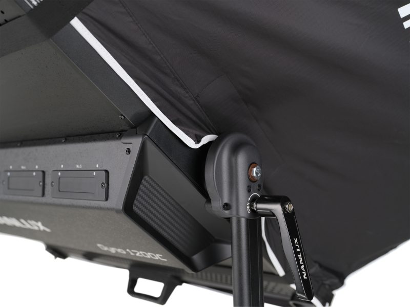 NANLUX Softbox Dreptunghiular 140x100 pentru Dyno 1200C, Montare Rapida, Interior Argintiu, Cu Eggcrate