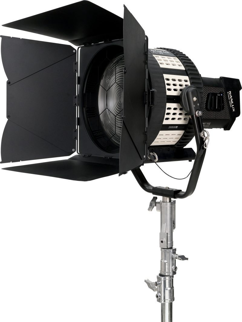 NANLUX FL-35YK Fresnel, Montura NL, Compatibil Evoke 1200, Unghi Fascicul 11-45 Grade, Jug Centrat