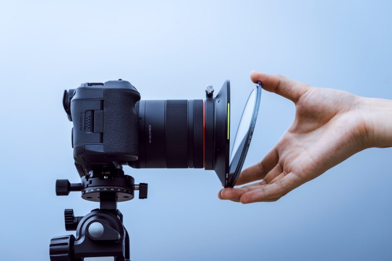 NiSi JetMag Pro MAXMAG, Suport Filtru Pentru Canon RF 14mm F1.4 L, Fara Vinietare, Mecanism Magnetic, Suprafata Alcantara