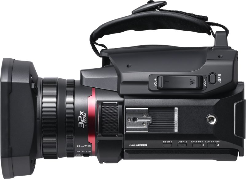 Panasonic HC-X1200E Camera Video 4K, Senzor MOS 1/2.5 inch, Zoom Optic 24x, Stabilizare OIS 5-Axe, Inregistrare 4K 60p
