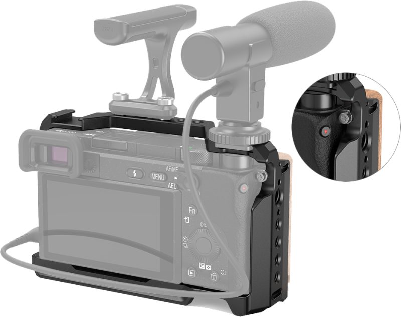 SmallRig 2310 Cage pentru Sony A6100/6300/6400/6500, Filete 1/4-20 si 3/8-16, Puncte Arri, Fante Curea