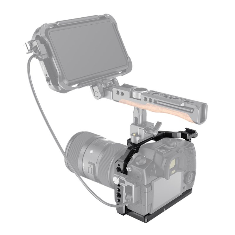SmallRig 2646 Cage pentru Panasonic GH5, GH5 II si GH5S, Filete 1/4-20 si 3/8-16, Sina NATO, Sabota Rece