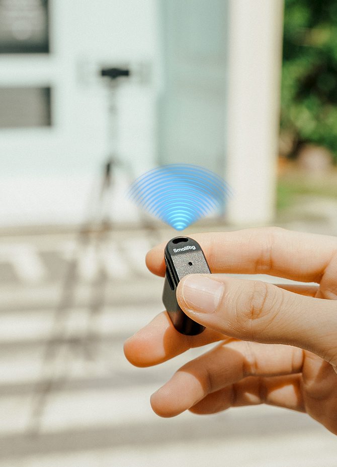 SmallRig 5356 IG-02 IntegraGrip Cage, Cage Smartphone, Controler Wireless Detasabil, Suport QD, Filet 1/4-20