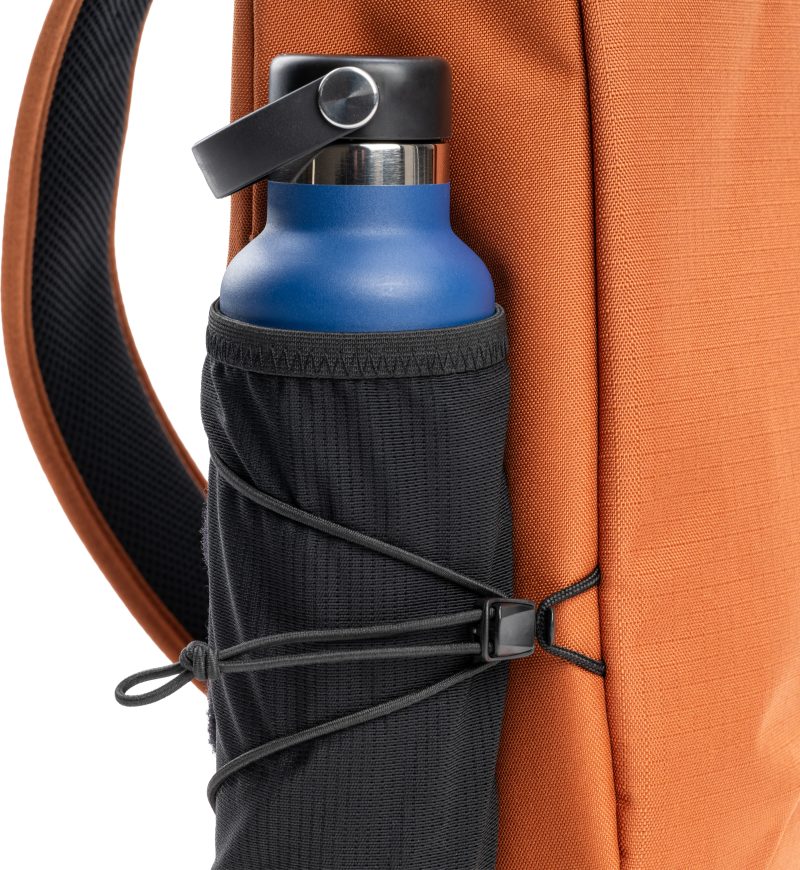 Think Tank TurnStyle 11L, Geanta Sling Foto, Negru, Buzunar Tableta, Sina Prindere Aparat, Materiale Reciclate