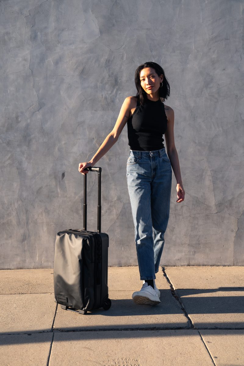 WANDRD Transit Carry-On, Geanta Troler pentru Echipamente Foto-Video, Bagaj de Cabina